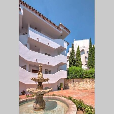 Macas Apartment Parque De La Paloma Pueblo Quinta Benalmadena Con Vistas Al Mar Piscina Y A 3 Minutos De La Playa Exterior photo