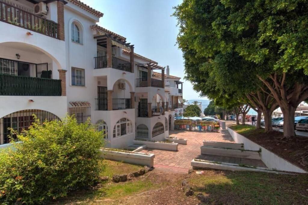 Macas Apartment Parque De La Paloma Pueblo Quinta Benalmadena Con Vistas Al Mar Piscina Y A 3 Minutos De La Playa Exterior photo